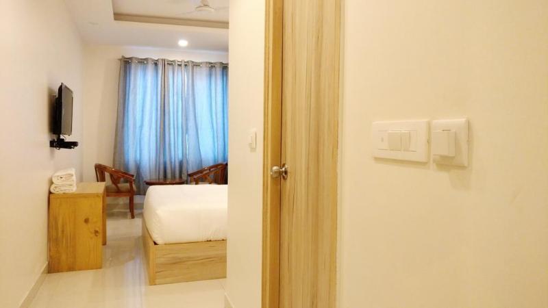 Fabhotel Modesty Delhi Airport Нью-Дели Экстерьер фото
