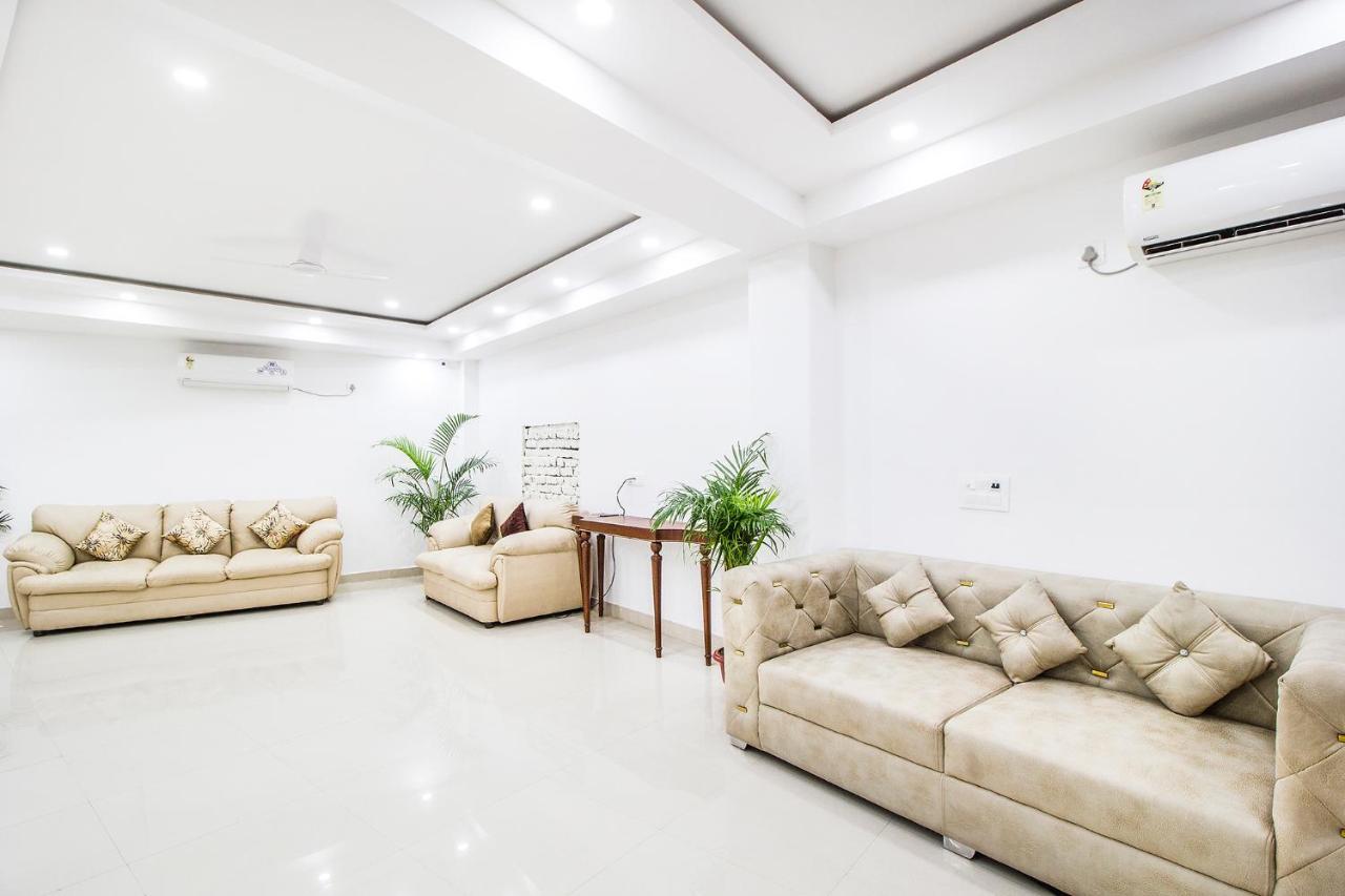 Fabhotel Modesty Delhi Airport Нью-Дели Экстерьер фото