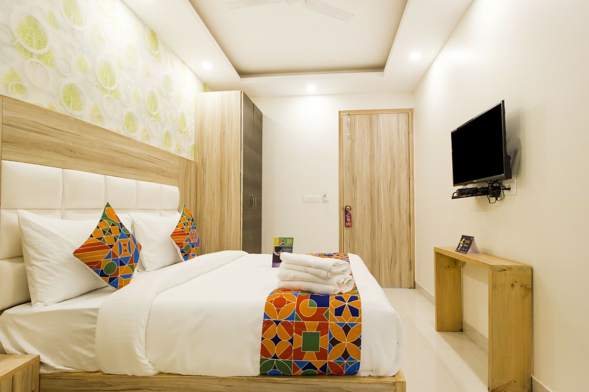 Fabhotel Modesty Delhi Airport Нью-Дели Экстерьер фото